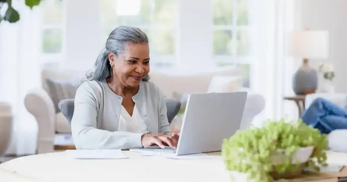 what age does hot flashes stop